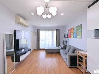 For sale 2 bedrooms condo in Huai Khwang, Bangkok