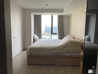 For sale 2 bedrooms condo in Phaya Thai, Bangkok