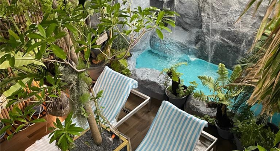 For sale 2 bedrooms condo in Phaya Thai, Bangkok
