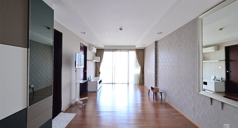 For sale 1 bed condo in Chatuchak, Bangkok