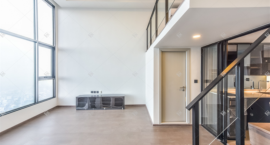 For sale 2 bedrooms condo in Bang Rak, Bangkok