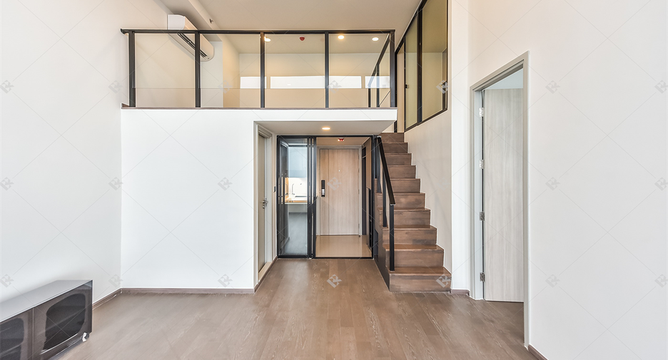 For sale 2 bedrooms condo in Bang Rak, Bangkok