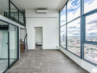 For sale 2 bedrooms condo in Bang Rak, Bangkok
