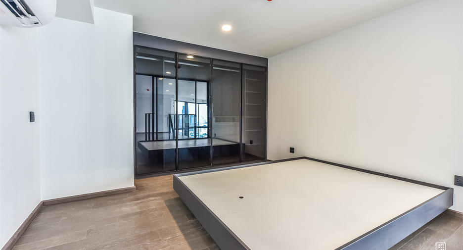 À vendre 2 chambres condo à Bang Rak, Bangkok