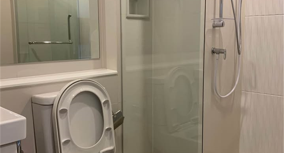 For sale 1 Beds condo in Huai Khwang, Bangkok