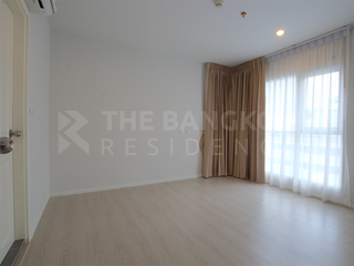 For sale 2 bedrooms condo in Huai Khwang, Bangkok