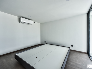 For sale 2 bedrooms condo in Bang Rak, Bangkok