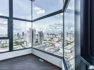 For sale 2 bedrooms condo in Bang Rak, Bangkok