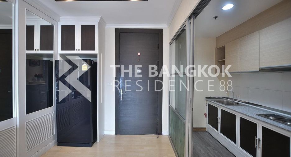 À vendre 1 chambre condo à Chatuchak, Bangkok