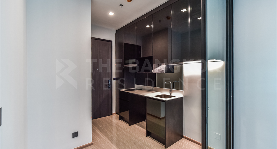 For sale 1 bed condo in Phaya Thai, Bangkok