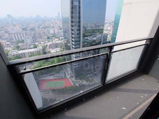 For sale 1 bed condo in Huai Khwang, Bangkok