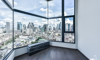 For sale 2 bedrooms condo in Bang Rak, Bangkok