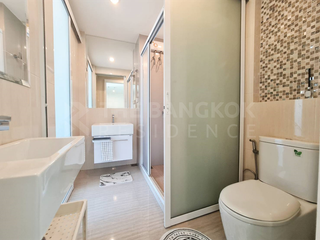 For sale 2 bedrooms condo in Huai Khwang, Bangkok