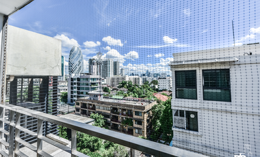 For sale 2 ベッドルーム condo in Phaya Thai, Bangkok