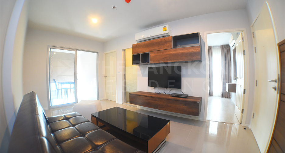 For sale 2 bedrooms condo in Huai Khwang, Bangkok