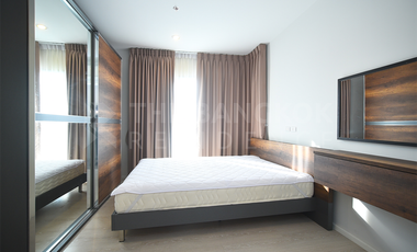 For sale 2 bedrooms condo in Huai Khwang, Bangkok