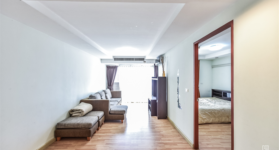 For sale 1 bed condo in Watthana, Bangkok
