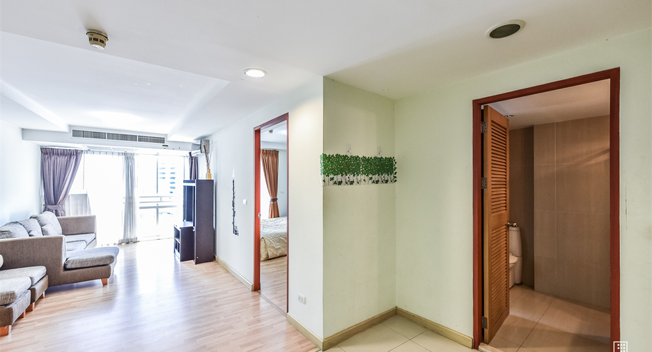 For sale 1 bed condo in Watthana, Bangkok