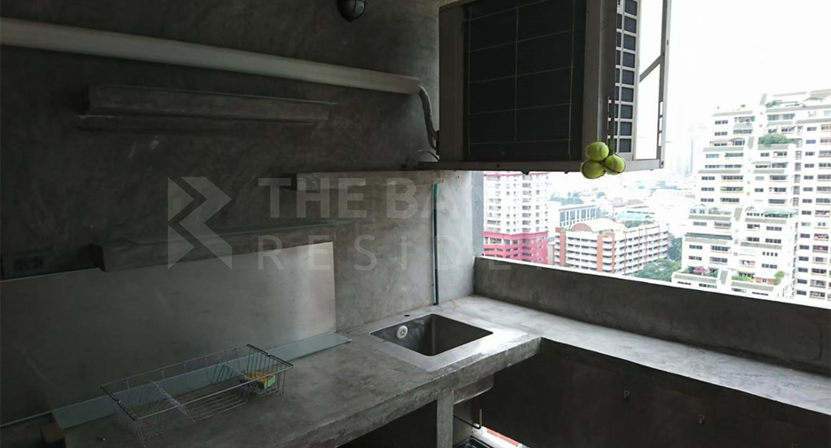 For sale 1 bed condo in Ratchathewi, Bangkok