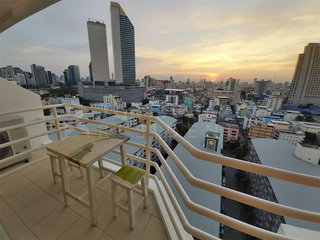 ขาย 2 ห้องนอน คอนโด ใน ห้วยขวาง, กรุงเทพฯ