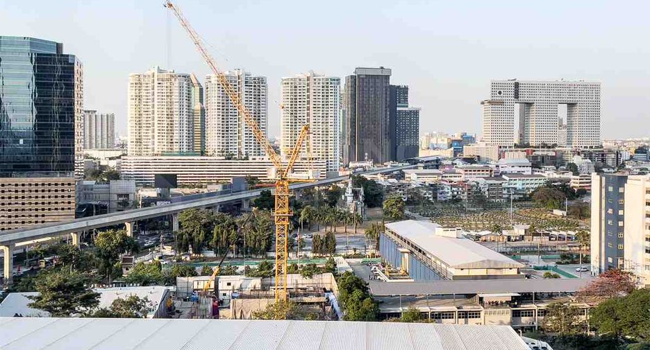 For sale 2 ベッドルーム condo in Chatuchak, Bangkok