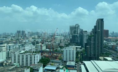 À vendre 2 chambres condo à Huai Khwang, Bangkok