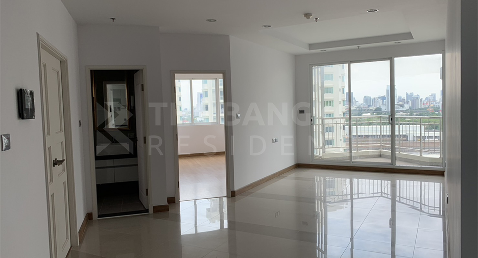 Condo en venta de 2 habitaciones en Huai Khwang, Bangkok