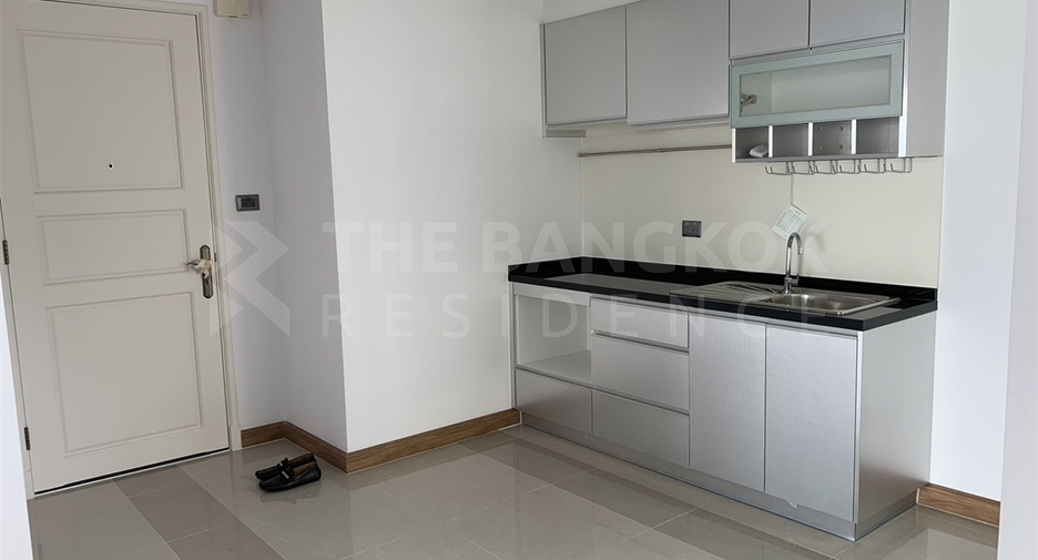 Condo en venta de 2 habitaciones en Huai Khwang, Bangkok