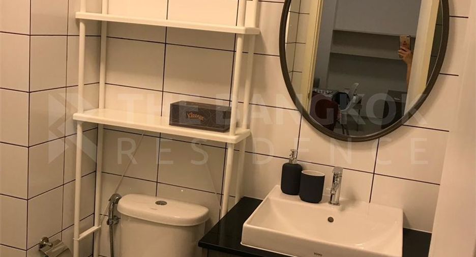 Продажа 2 спальни кондо в Хуаи Кхщанг, Бангкок