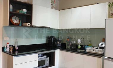 À vendre 2 chambres condo à Huai Khwang, Bangkok