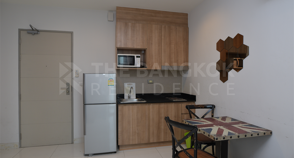 Продажа 1 кровать кондо в Ратчатхещи, Бангкок