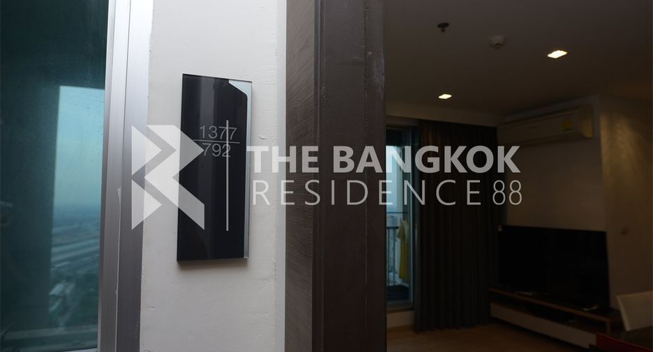 For sale 2 bedrooms condo in Phaya Thai, Bangkok