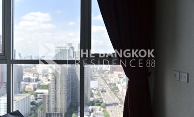 À vendre 2 chambres condo à Huai Khwang, Bangkok
