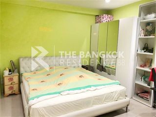For sale 3 bedrooms condo in Phaya Thai, Bangkok