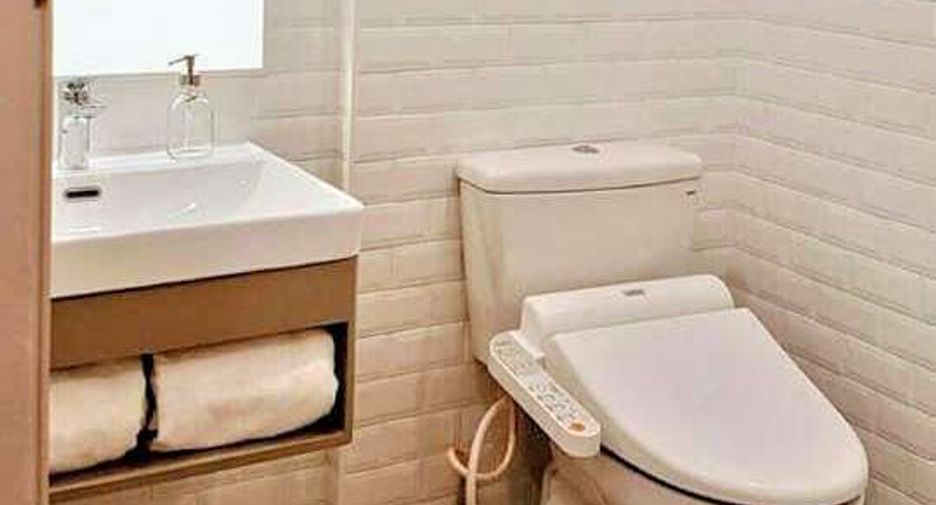 Condo en alquiler y en venta de 2 habitaciones en Watthana, Bangkok