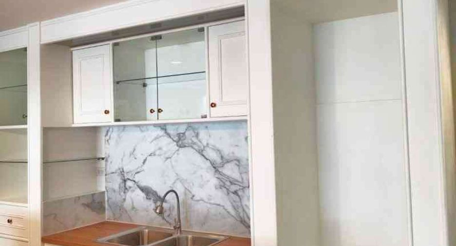 Wohnung zur Miete mit 2 Zimmer in Sathon, Bangkok