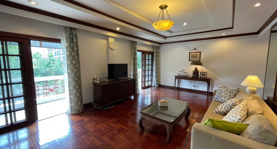 Wohnung zur Miete mit 3 Zimmer in Pathum Wan, Bangkok