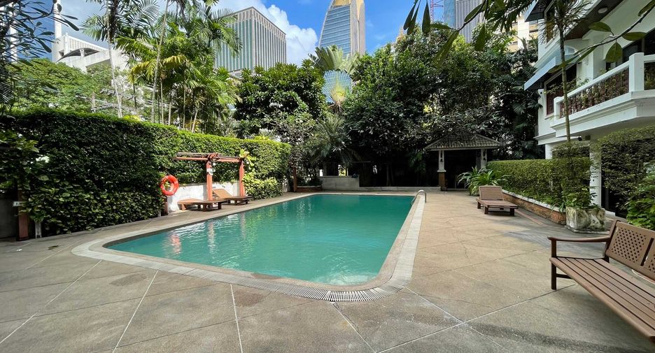 Wohnung zur Miete mit 3 Zimmer in Pathum Wan, Bangkok