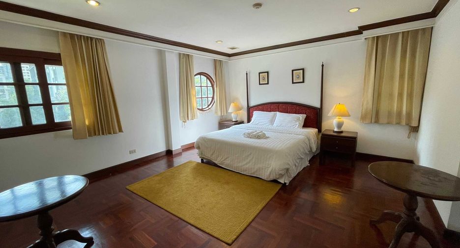 Wohnung zur Miete mit 3 Zimmer in Pathum Wan, Bangkok