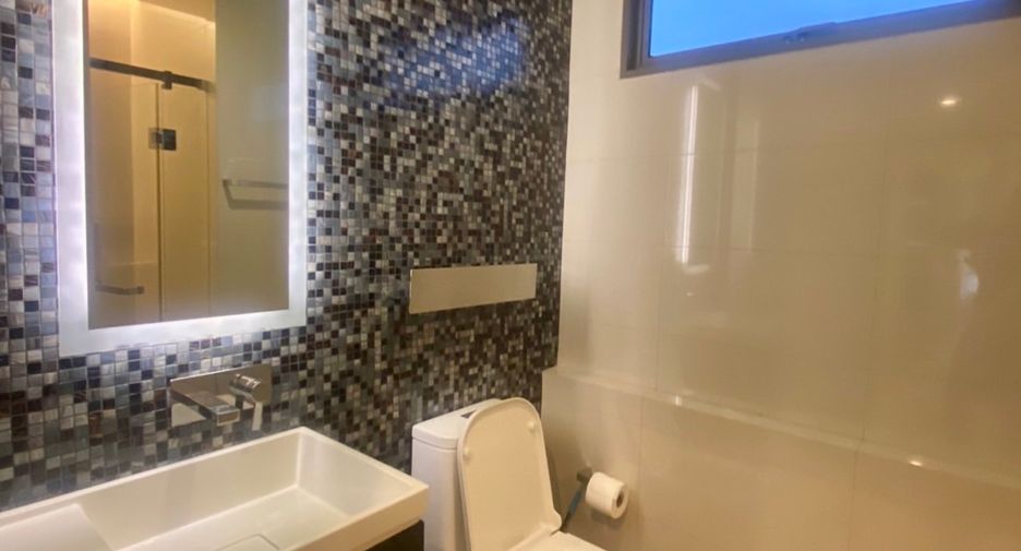 For rent and for sale 2 bedrooms condo in Sathon, Bangkok