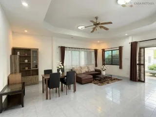 À louer 3 chambres maison à Bang Lamung, Chonburi