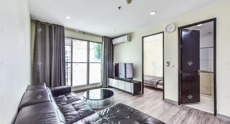 Wohnung zur Miete mit 2 Zimmer in Pathum Wan, Bangkok