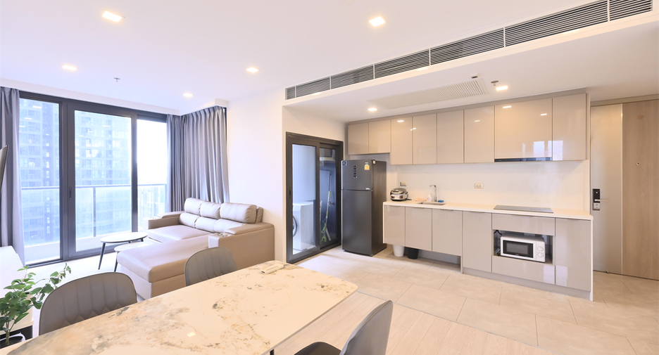 For rent 2 ベッドルーム condo in Huai Khwang, Bangkok