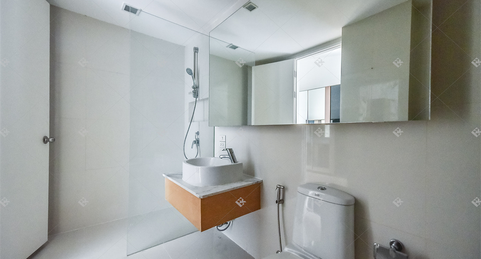 For rent 2 ベッドルーム condo in Phaya Thai, Bangkok