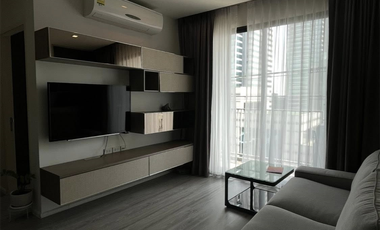 À louer 2 chambres condo à Huai Khwang, Bangkok