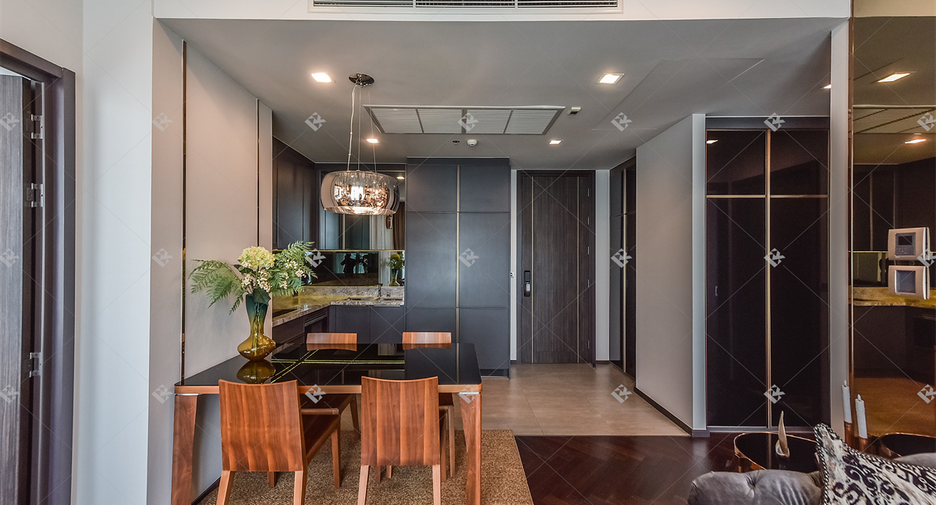 À louer 2 chambres condo à Phaya Thai, Bangkok