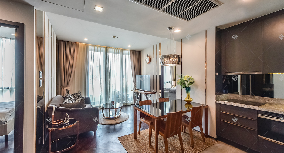À louer 2 chambres condo à Phaya Thai, Bangkok