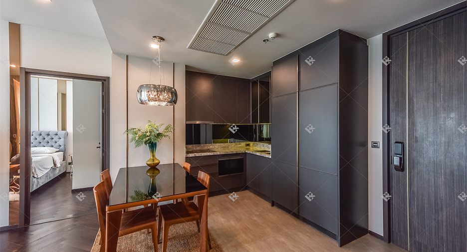 À louer 2 chambres condo à Phaya Thai, Bangkok