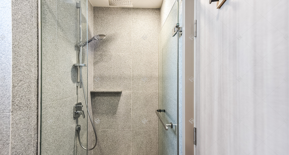 For rent 3 ベッドルーム condo in Pathum Wan, Bangkok