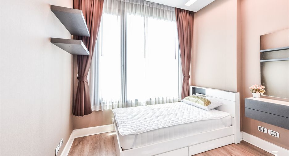 For rent 2 bedrooms condo in Chatuchak, Bangkok